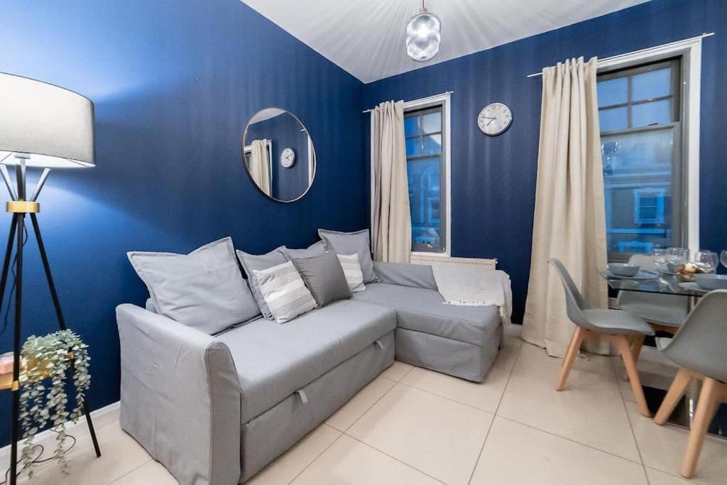 2 Bedroom Apartment Londres Exterior foto